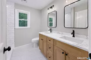 10 Leopard Dr, Newtown, CT 06482 - Photo 18