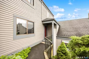 561 Pilgrim Harbor, Wallingford, CT 06492 - Photo 2