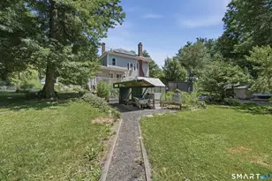 29 Woodland Ave, Bloomfield, CT 06002 - Photo 34
