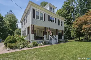 29 Woodland Ave, Bloomfield, CT 06002 - Photo 2