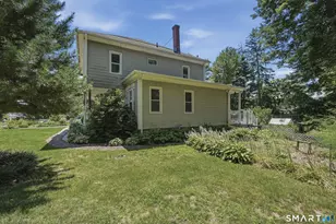 29 Woodland Ave, Bloomfield, CT 06002 - Photo 32