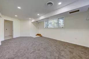 36 View St, Plainville, CT 06062 - Photo 30