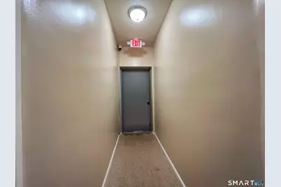 88-90 Clark Street #Apt. 5, Hartford, CT 06120 - Photo 18