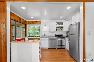 12 Longview Dr, Brookfield, CT 06804 - Photo 8