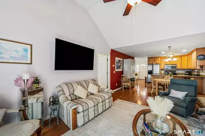 52 Forshaw Avenue #52, Plainville, CT 06062 - Photo 12