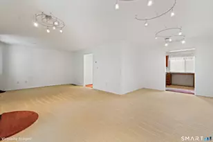 170 Beacon Hill Common, Beacon Falls, CT 06403 - Photo 12