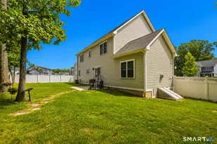46 Old Oak Ct, Southington, CT 06489 - Photo 28