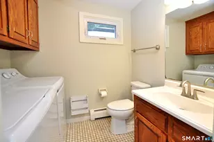 117 Hollow Brook Rd, Windsor, CT 06095 - Photo 16