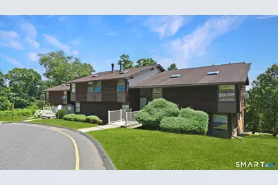 121 Country Squire Drive #B, Cromwell, CT 06416 - Photo 1