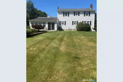 46 Clearfield Drive, Meriden, CT 06450 - Photo 4