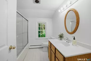 112 Hedgehog Ln, Simsbury, CT 06092 - Photo 16