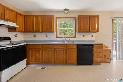 8 Plank Road, Prospect, CT 06712 - Photo 10
