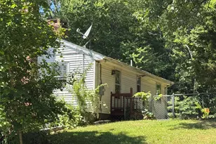 32 Arnold Dr, East Hartford, CT 06108 - Photo 4