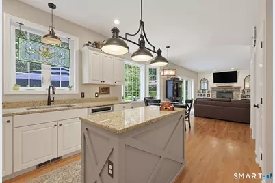 34 Foxglove Circle, Haddam, CT 06441 - Photo 12