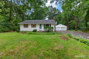 785 Woodruff St, Southington, CT 06489 - Photo 2