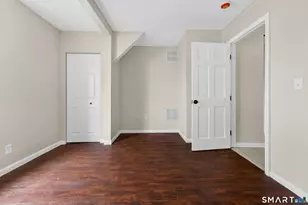 187 Broad St, Norwich, CT 06360 - Photo 12