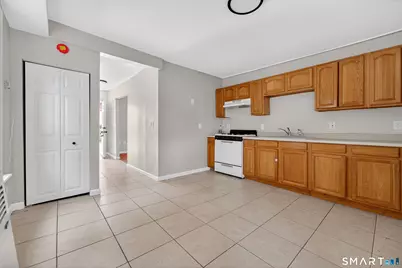 187 Broad Street, Norwich, CT 06360 - Photo 8