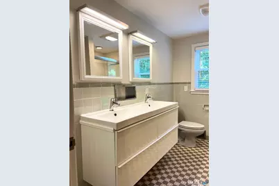 1360 Main Street, Glastonbury, CT 06033 - Photo 28