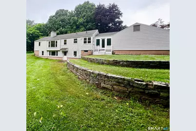 1360 Main Street, Glastonbury, CT 06033 - Photo 2