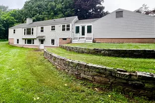 1360 Main St, Glastonbury, CT 06033 - Photo 2