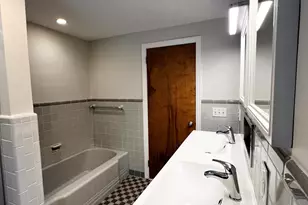 1360 Main St, Glastonbury, CT 06033 - Photo 30