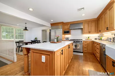 64 East Hunting Ridge Road, Stamford, CT 06903 - Photo 12