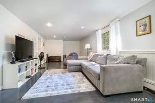 64 E Hunting Ridge Rd, Stamford, CT 06903 - Photo 28