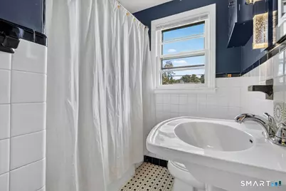 440 Evergreen Avenue, Hamden, CT 06518 - Photo 26