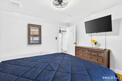 440 Evergreen Avenue, Hamden, CT 06518 - Photo 20