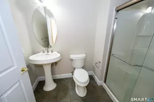 19 Orwich Ct, Danbury, CT 06810 - Photo 22