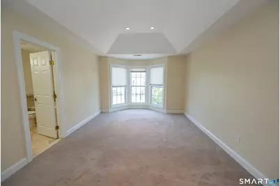 19 Orwich Court #19, Danbury, CT 06810 - Photo 12