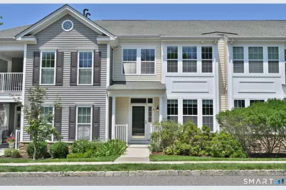 19 Orwich Court #19, Danbury, CT 06810 - Photo 1