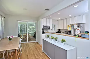 5 Guyer Rd, Westport, CT 06880 - Photo 8