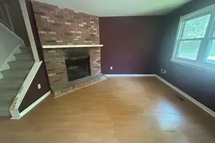 5 Deer Run, Bethel, CT 06801 - Photo 6