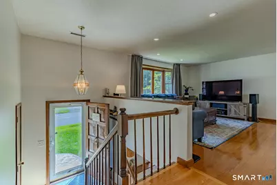 5 Urban Lane, Newington, CT 06111 - Photo 8