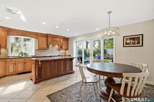 84 Hobson St, Stamford, CT 06902 - Photo 8