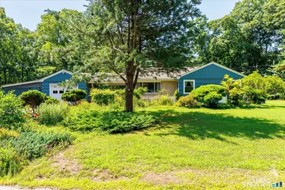 19 Beckwith Street, Killingly, CT 06239 - Photo 4