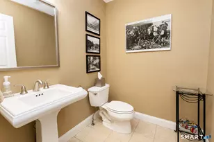 27 Riverwalk Dr, Simsbury, CT 06089 - Photo 14
