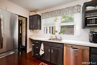 80 Dixon Street, Bridgeport, CT 06604 - Photo 20