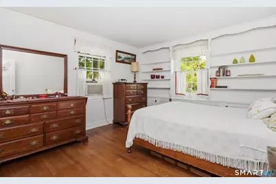 9 Maple Avenue, Beacon Falls, CT 06403 - Photo 4