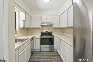 330 Savin Ave, West Haven, CT 06516 - Photo 12