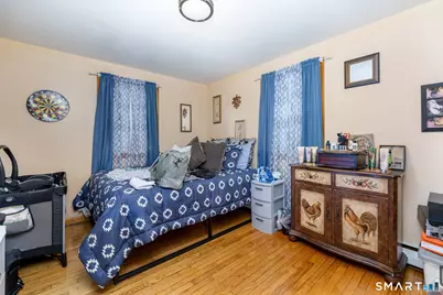 257 Hillside Avenue, Hartford, CT 06106 - Photo 22