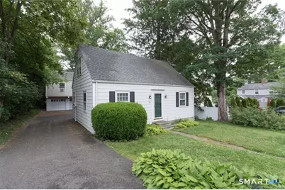 74 Grove Street, New Canaan, CT 06840 - Photo 16