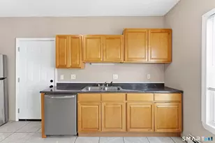 55 Dwight St, New Britain, CT 06051 - Photo 14