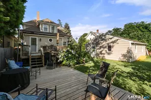 247 Harborview Ave, Bridgeport, CT 06605 - Photo 18