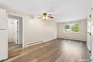 26 Evergreene, Wallingford, CT 06492 - Photo 2