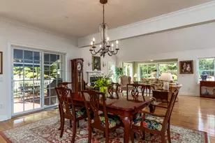 101 Sunrise Hill Cir, Orange, CT 06477 - Photo 18
