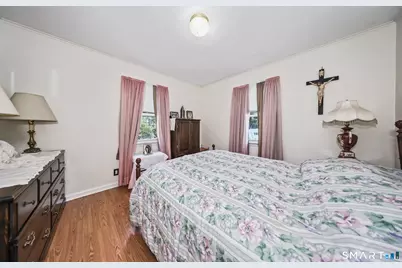 81 Alberta Street, Waterbury, CT 06708 - Photo 20
