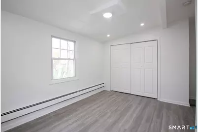 2879 Fairfield Avenue #2, Bridgeport, CT 06605 - Photo 12
