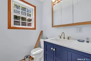 463 Pearl Lake Rd, Waterbury, CT 06706 - Photo 20